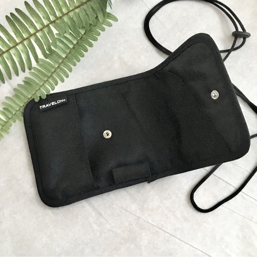 LP Travelon Folding ID and Boarding Pass Holder